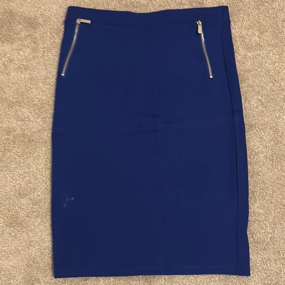 Elegant Blue Pencil Skirt
